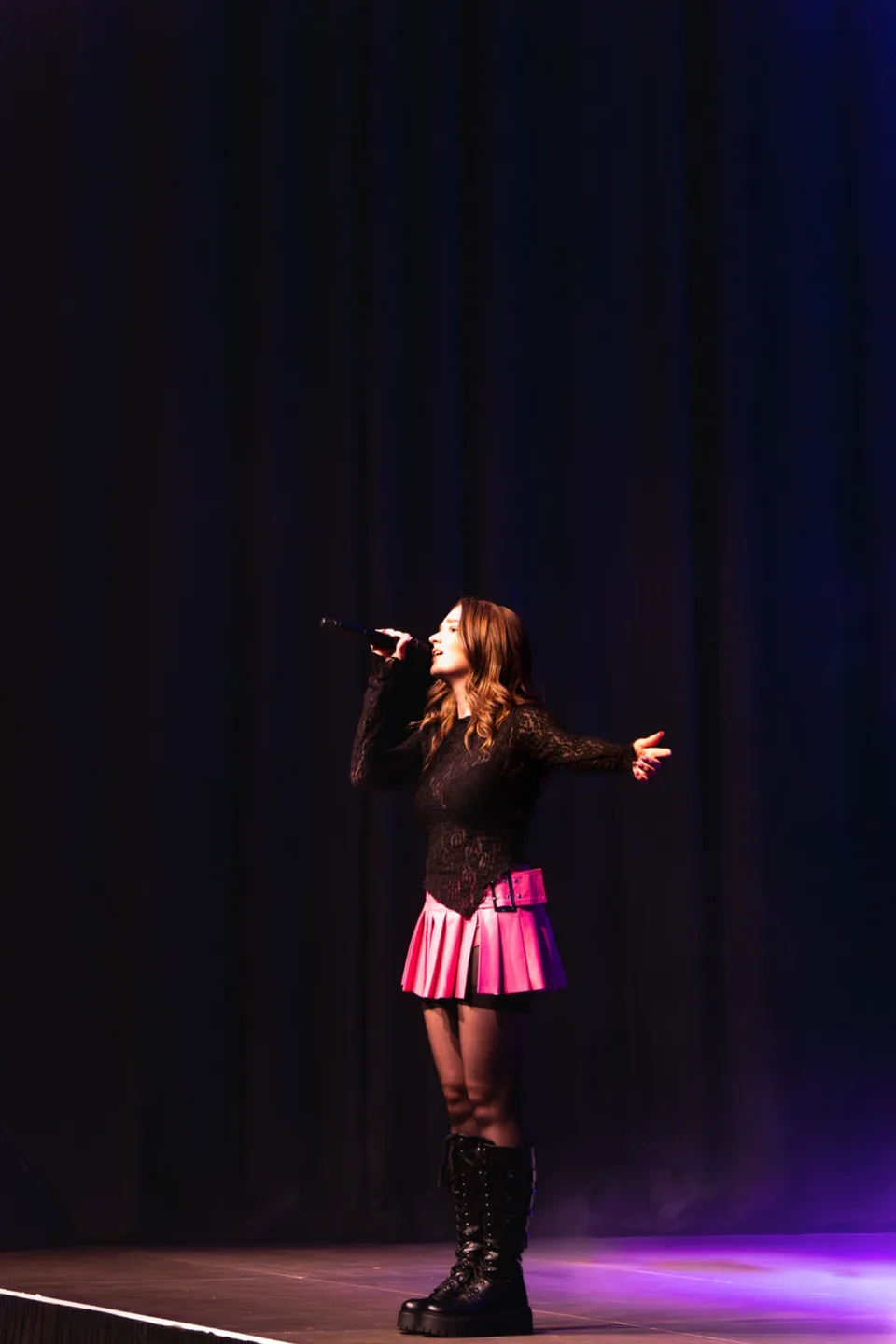 Perlen um den Hals Tour 2025 — photography by Real Marvin Creative.