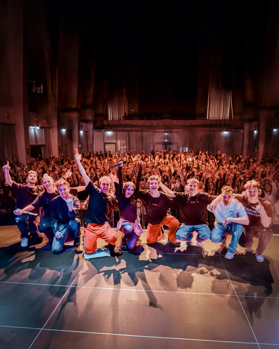 Perlen um den Hals Tour 2025 — photography by Real Marvin Creative.