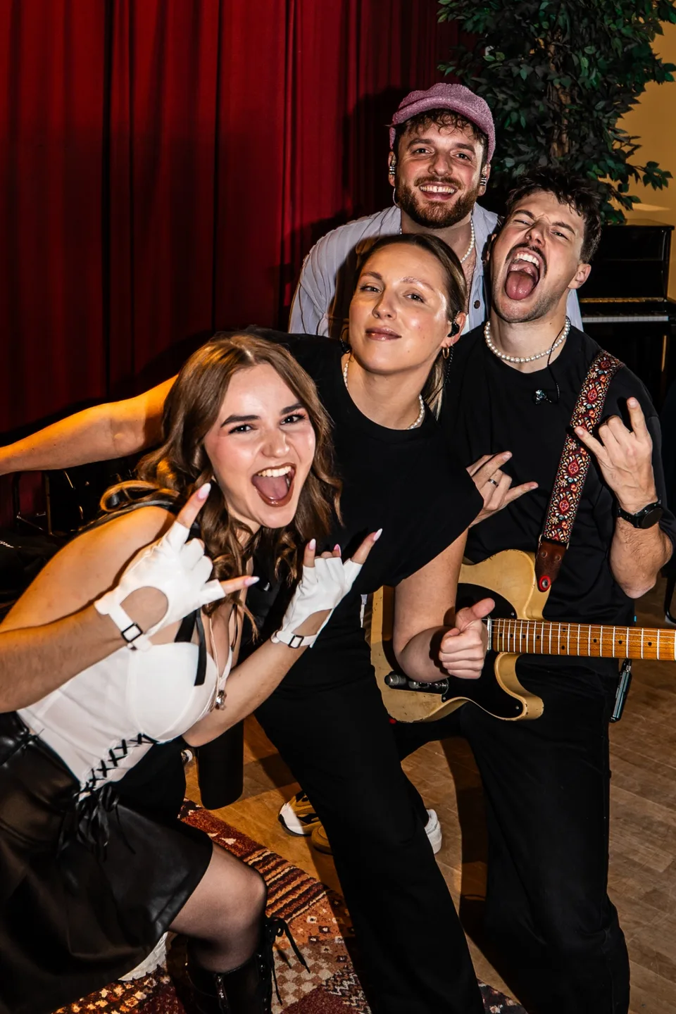 Perlen um den Hals Tour 2025 — photography by Real Marvin Creative.