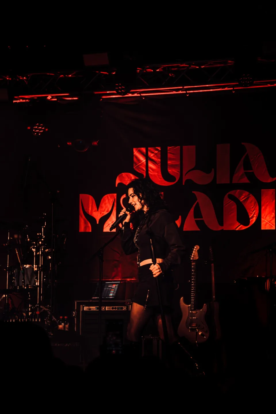 Perlen um den Hals Tour 2025 — photography by Real Marvin Creative.