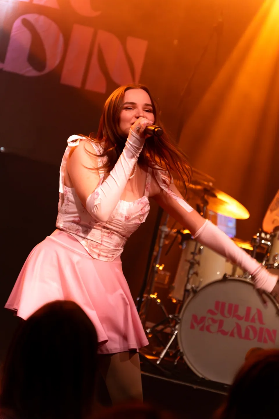 Perlen um den Hals Tour 2025 — photography by Real Marvin Creative.